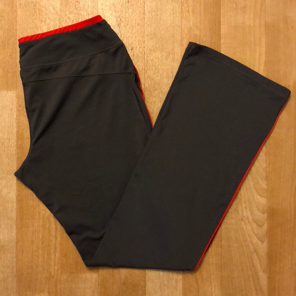 Inmotion by New York & Company Active Pants